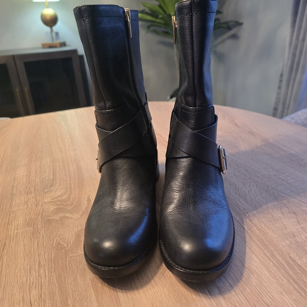 Michael Kors Black And Gold Leather Mid High Booties Size 7-EXCELLENT! - Picture 9 of 16
